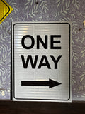 ONE WAY TRAFFIC SIGN