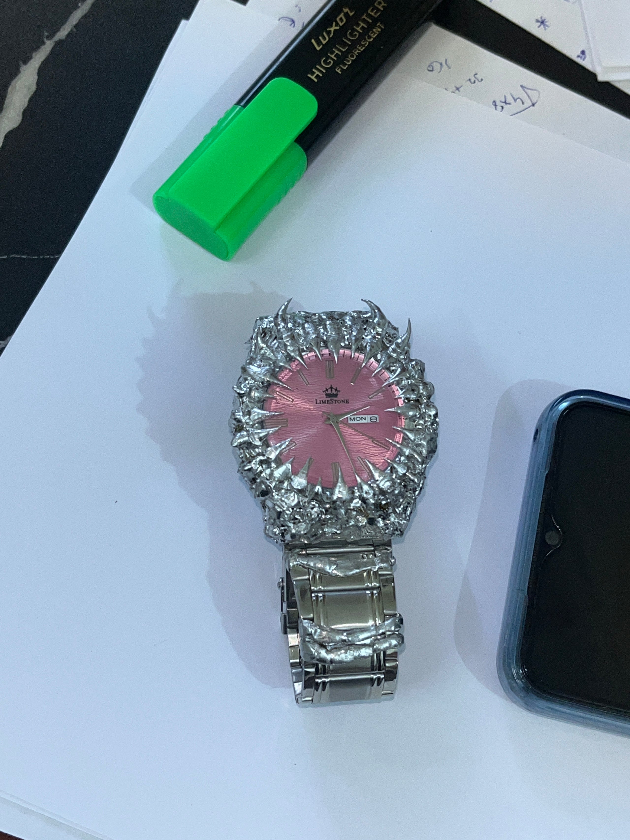 Lime punkstone pink dial