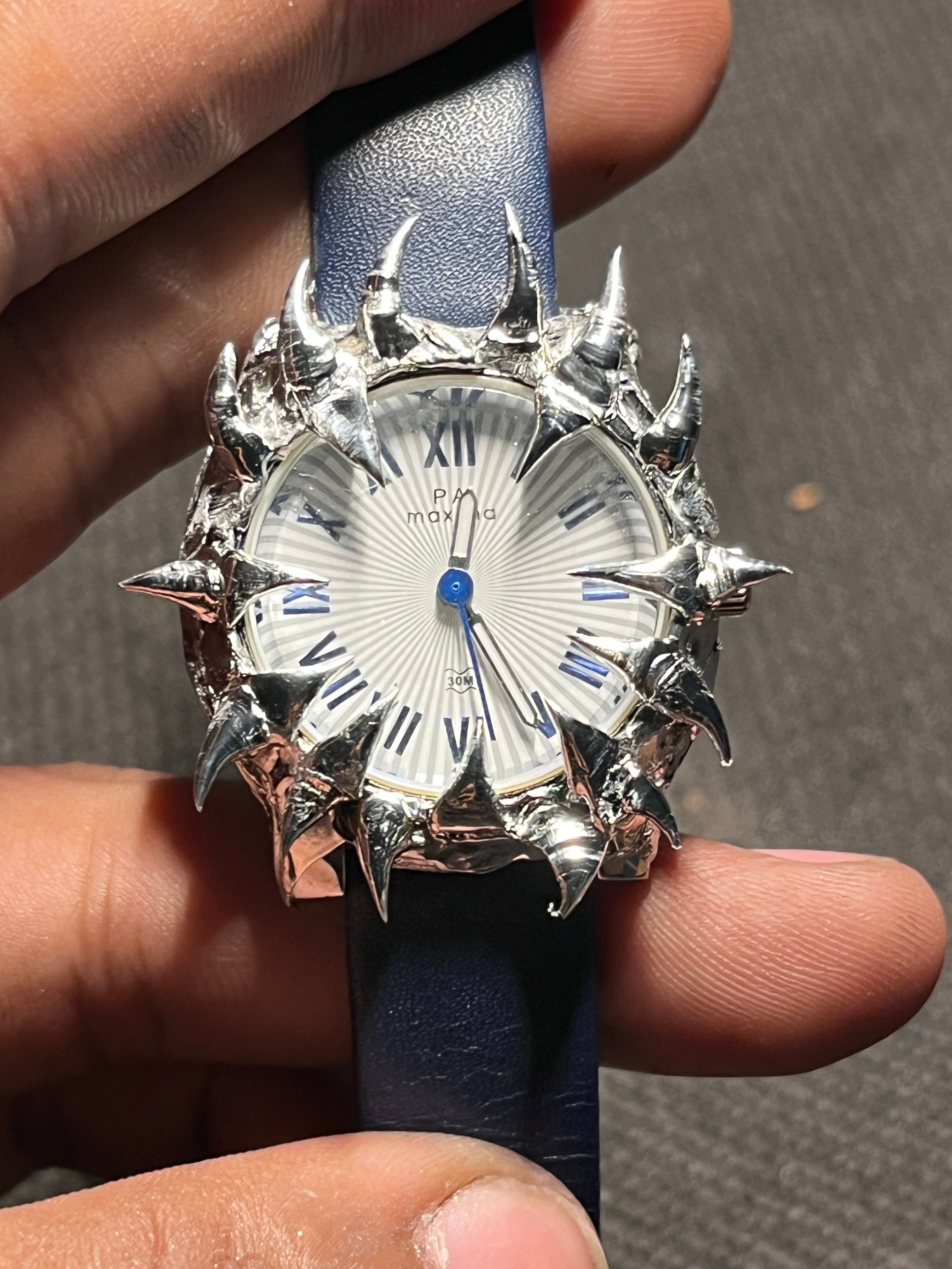 Maxima PUNK EDITION ( roman dial)