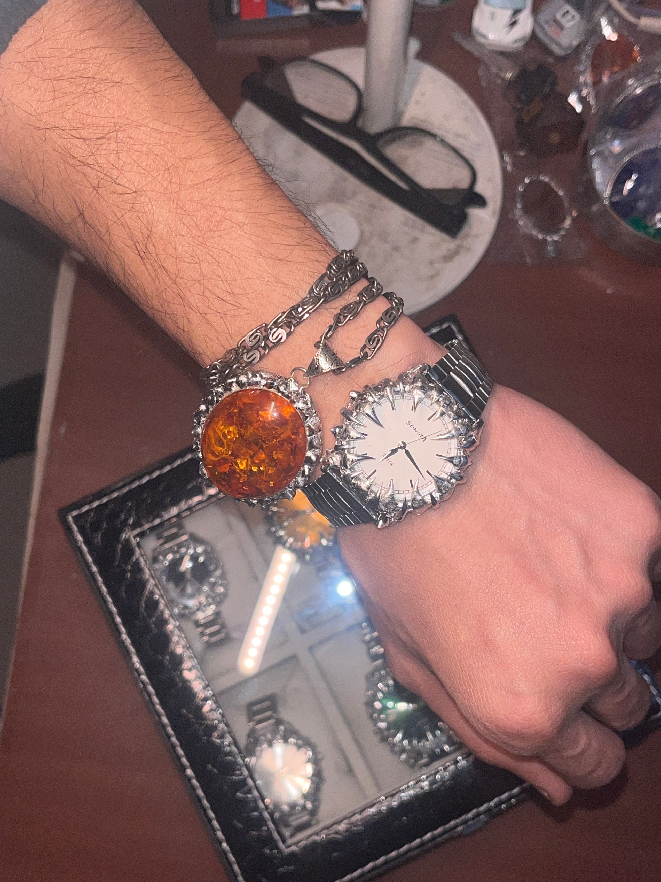 PUNK MEDIUM WHITE DIAL