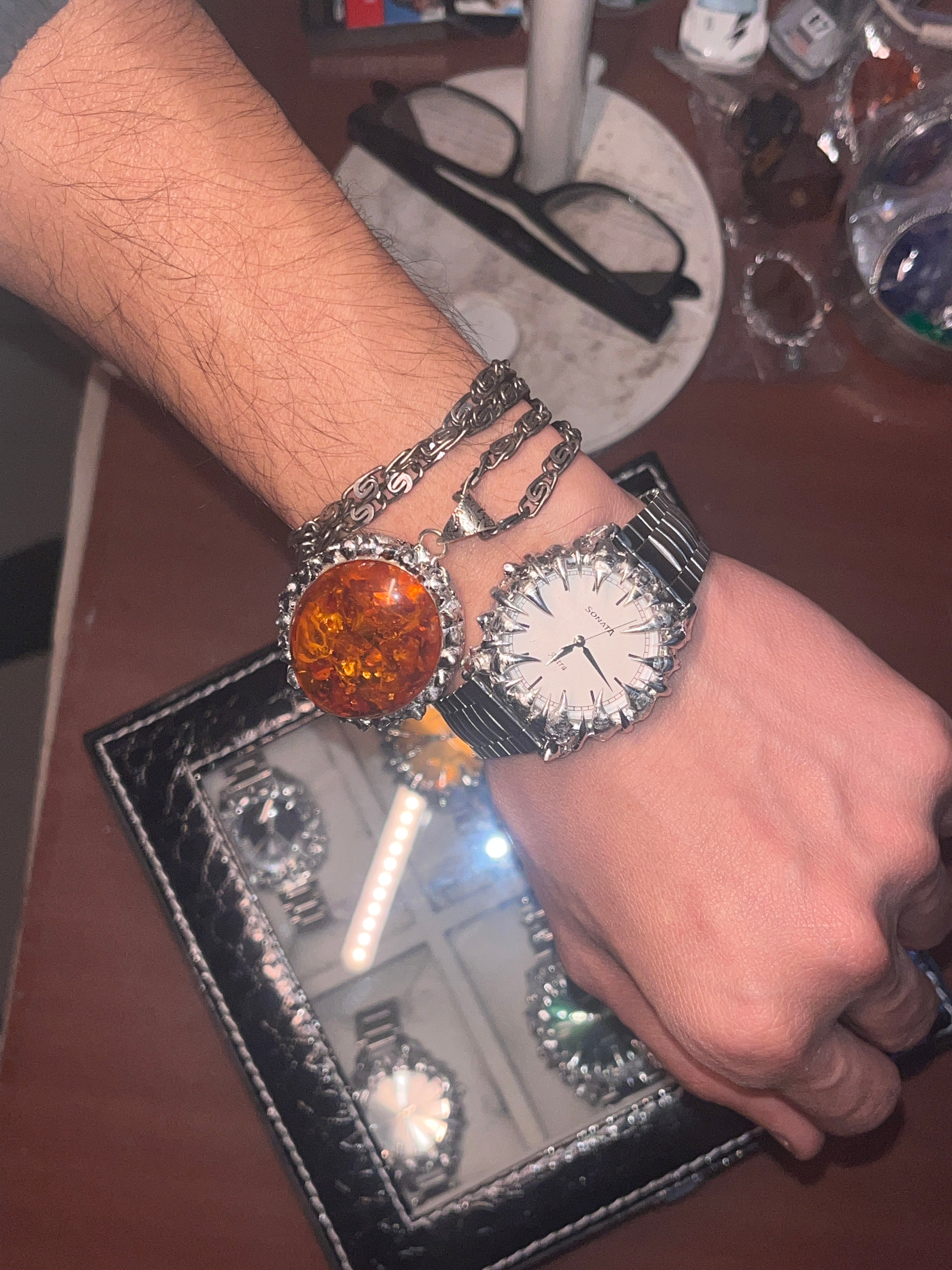 PUNK MEDIUM WHITE DIAL