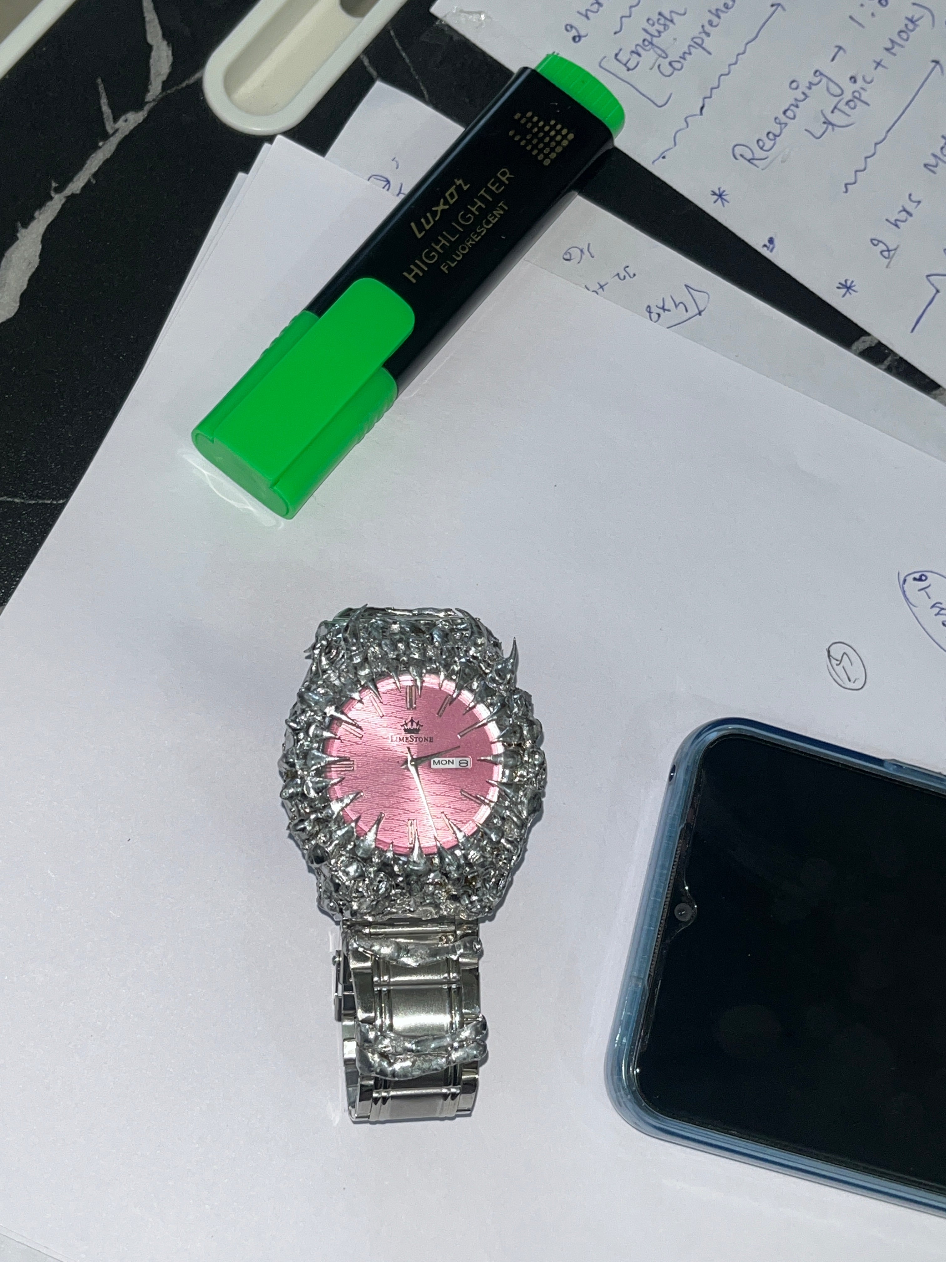 Lime punkstone pink dial