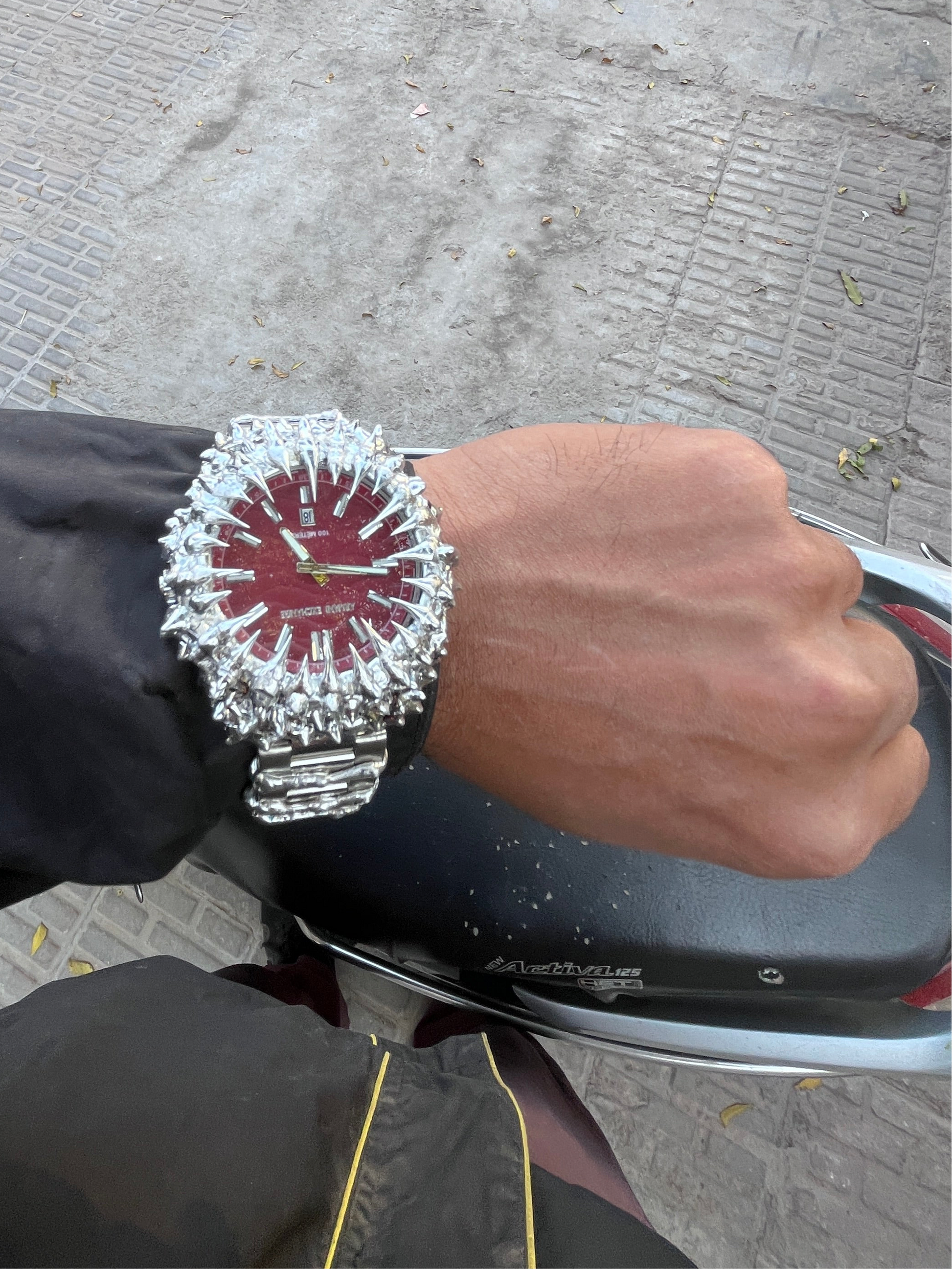 Armani punk mehroon