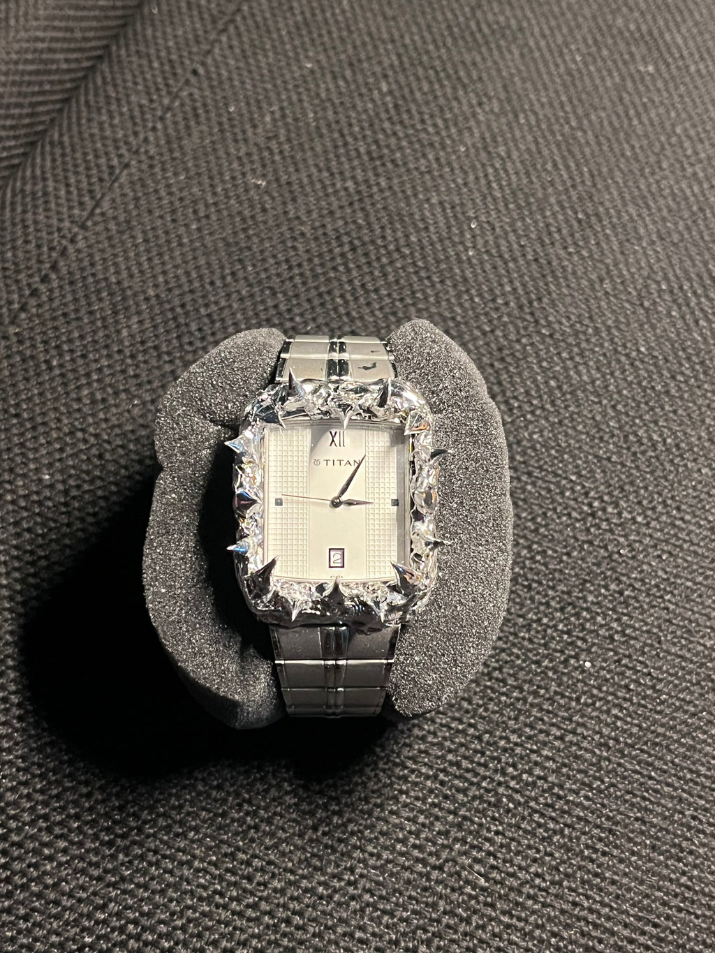 TITAN ORIGINAL WHITE DIAL