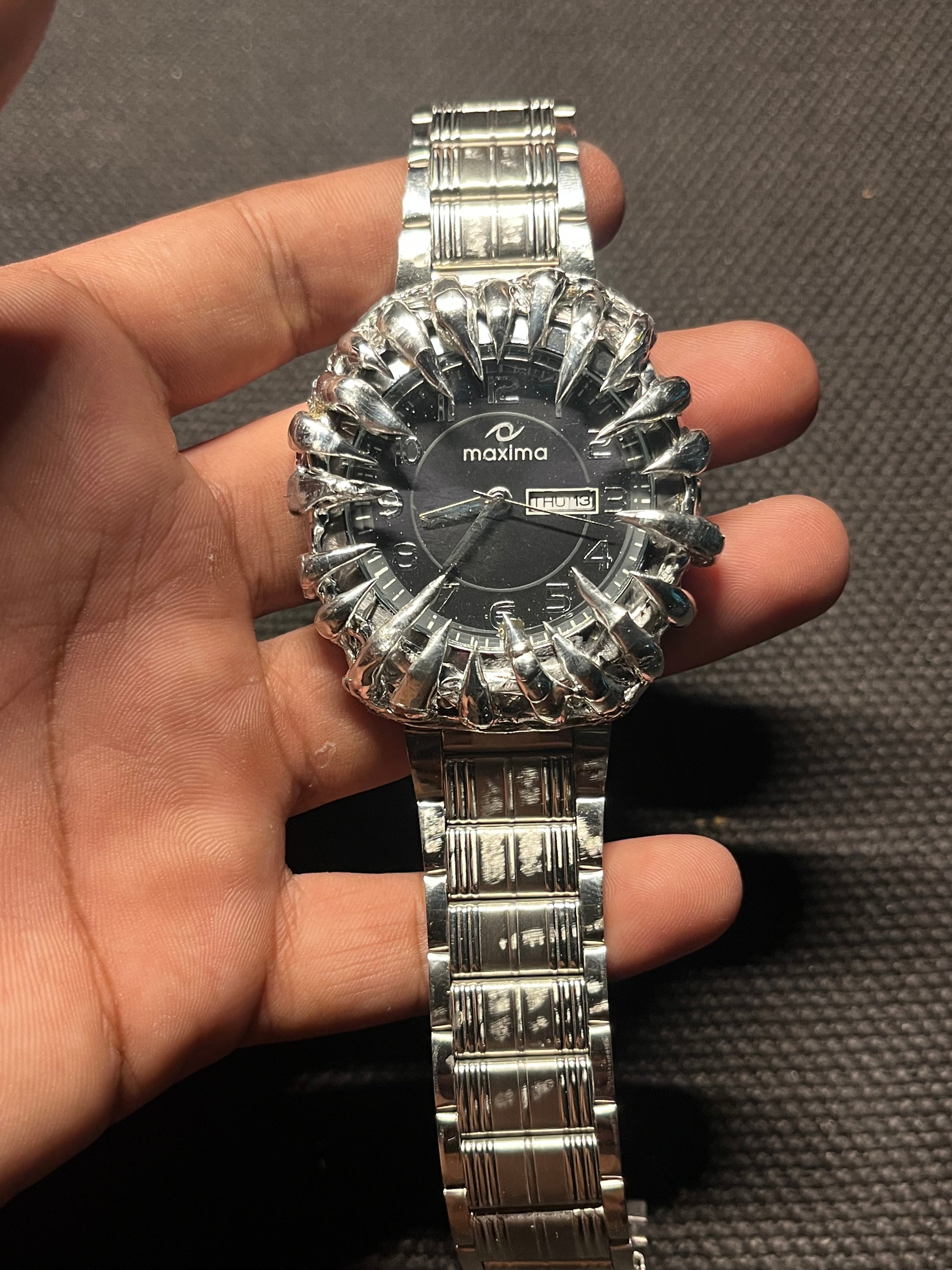 Maxima original in black