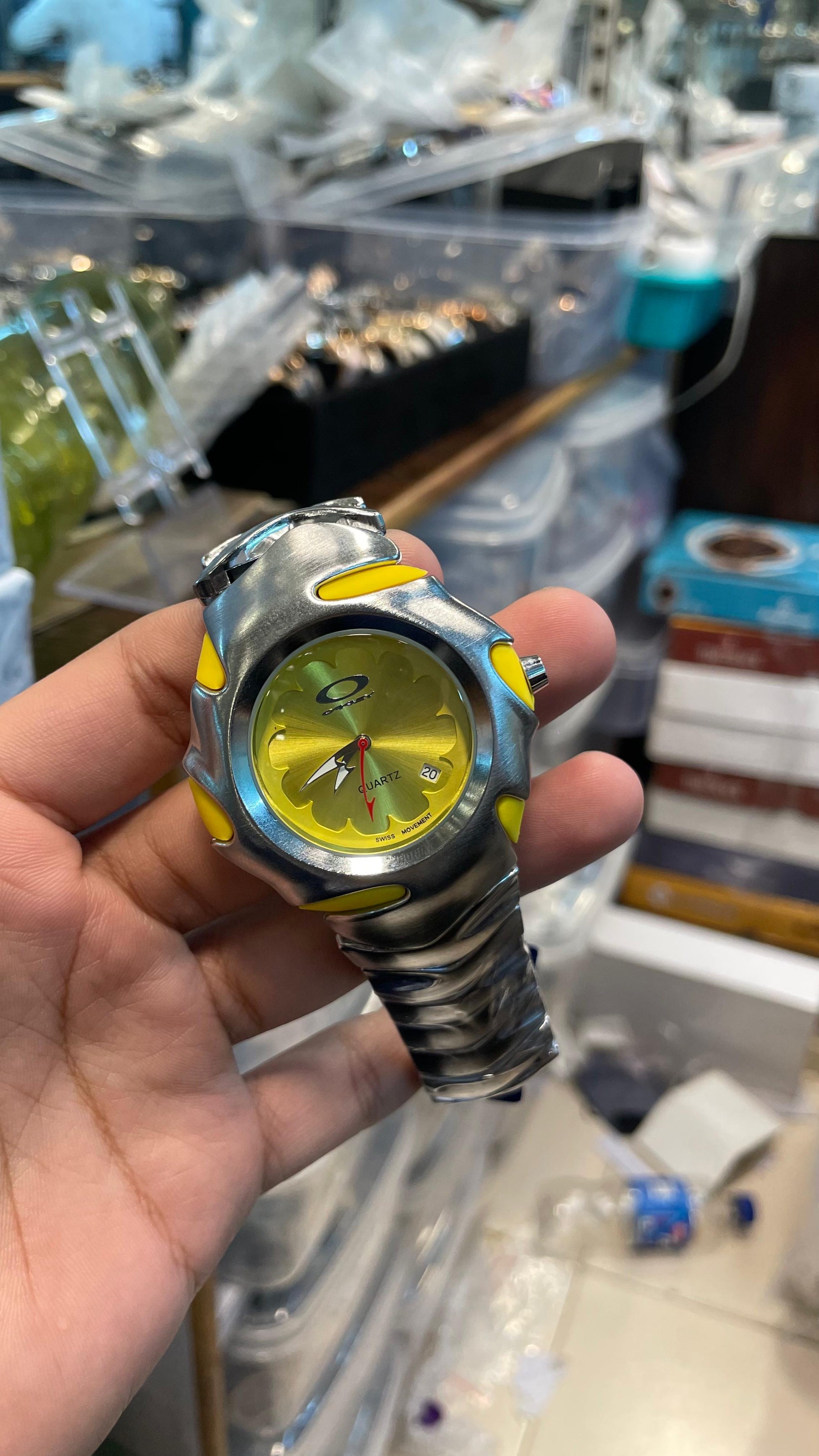 Oakley rare yellow in silver