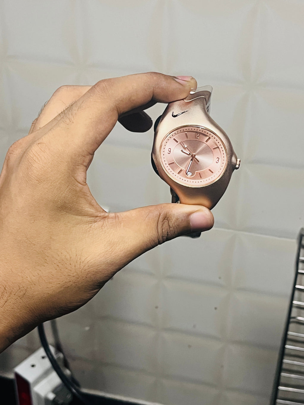 NIKE ICONIC ORESTO ( rose gold)
