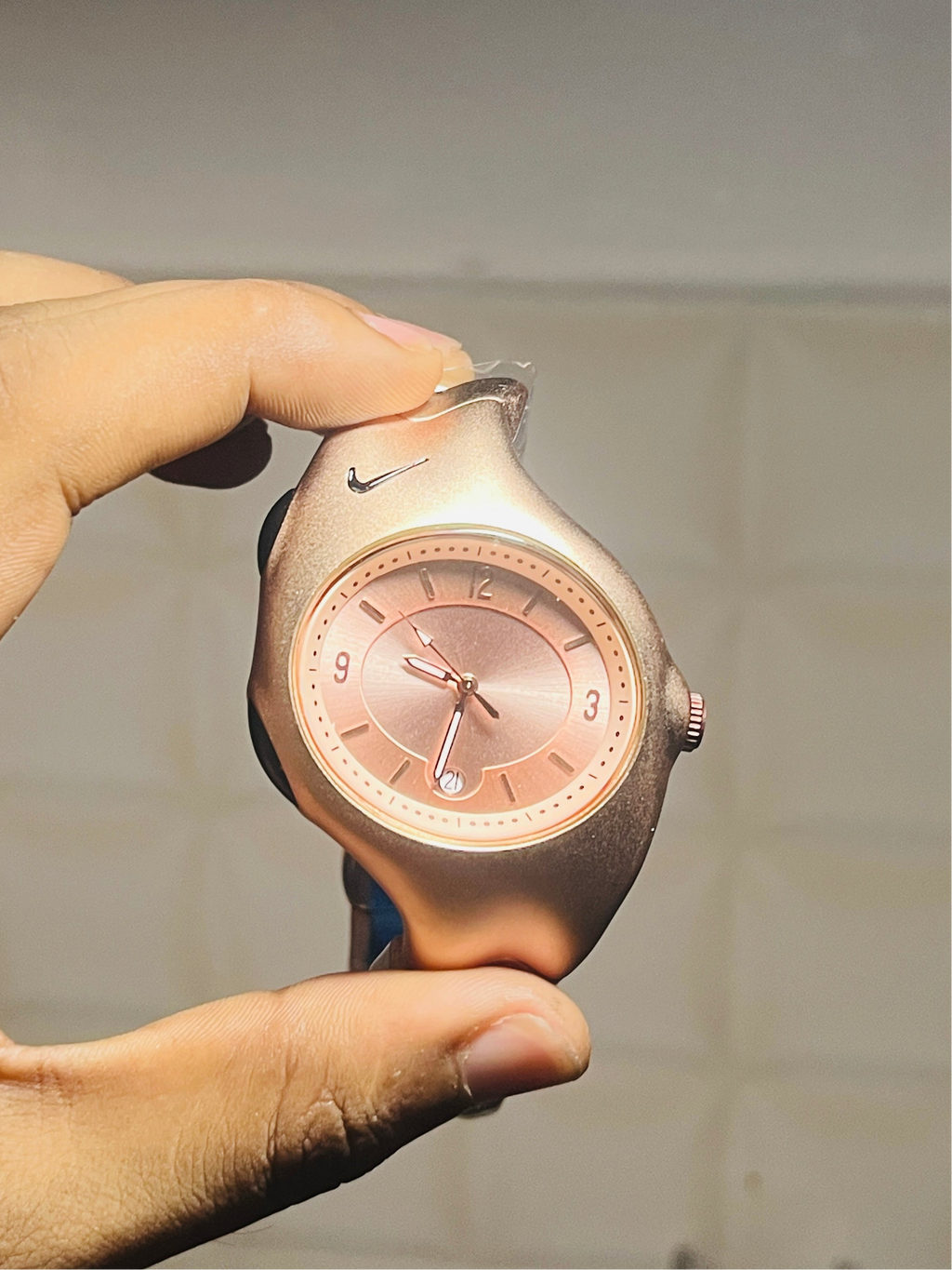 NIKE ICONIC ORESTO ( rose gold)
