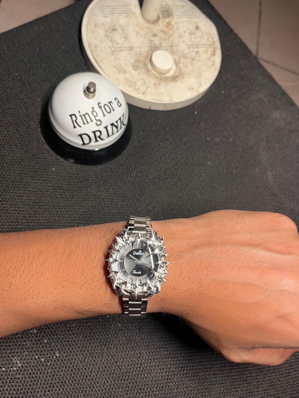 Delton unisex ( black dial)