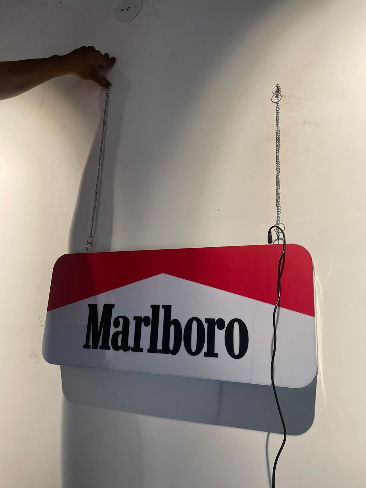 Punk Edition Marl-boro Lightbox