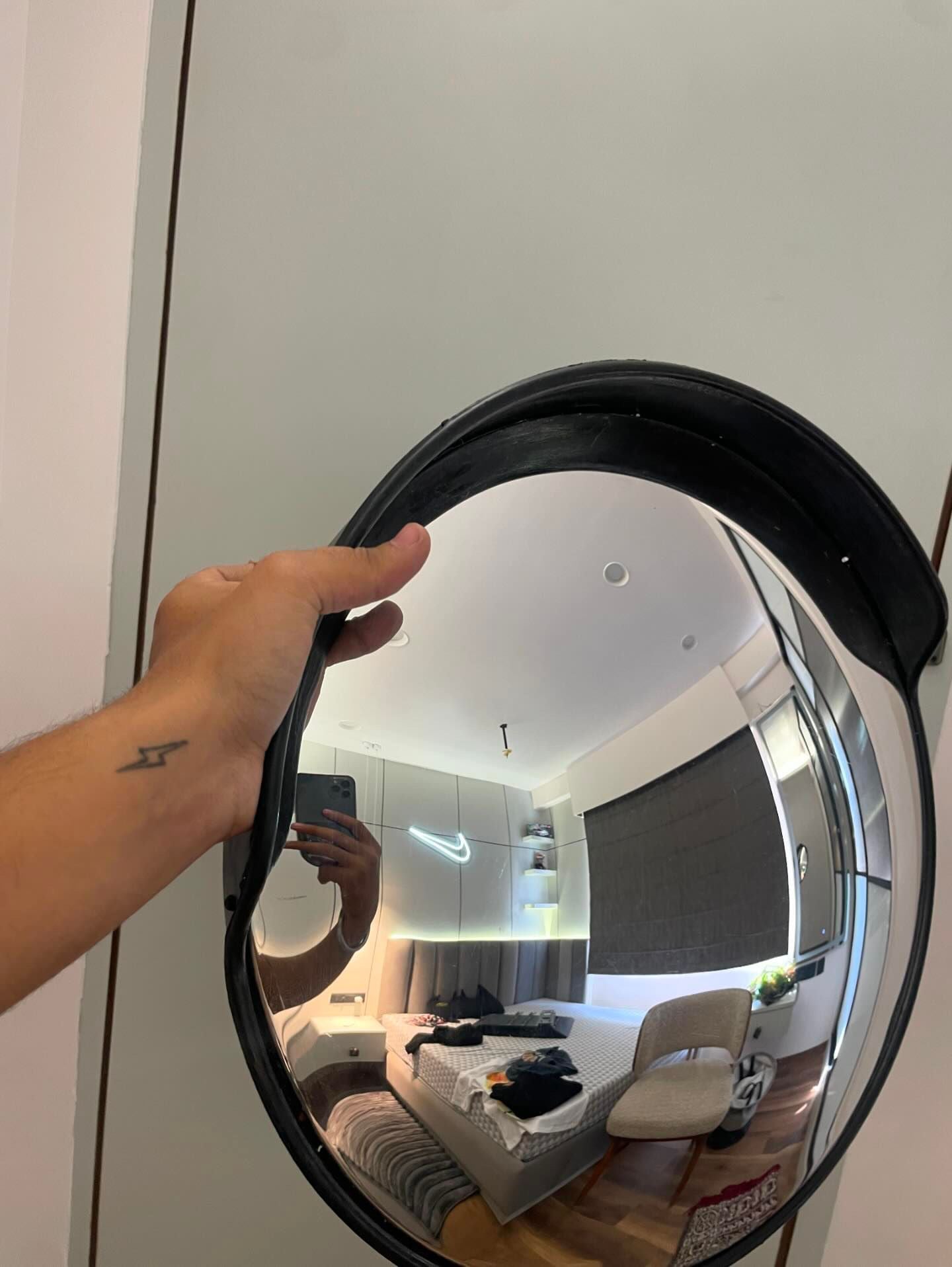 18 Inch Black Traffic Mirror