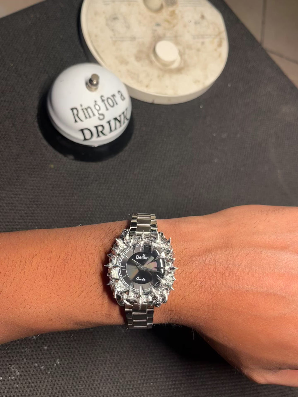 Delton unisex ( black dial)